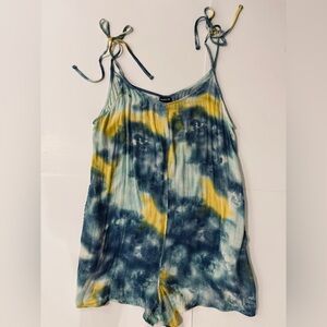 Hurley Tie-Dye Romper with Pockets – Size L